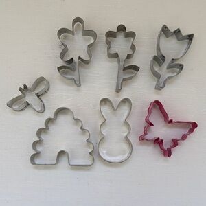 Spring Set Flower & Bunny and bee Cookie Cutters - Metal and Pink Butterfly